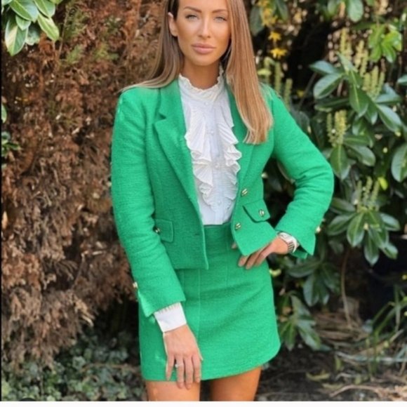 NWT ZARA 2 PIECE TEXTURED BLAZER + SKIRT APPLE GREEN - Picture 4 of 8